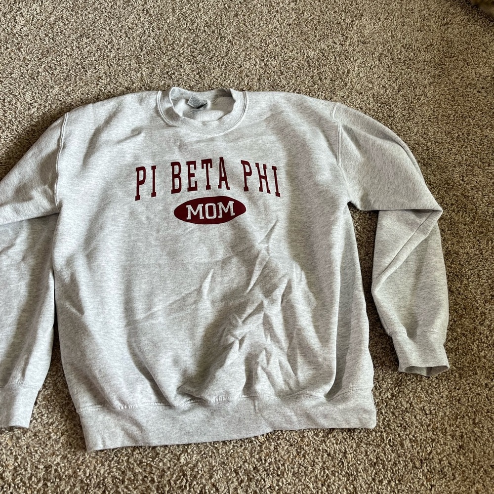 Pi Beta Phi MOM crew neck sweatshirt